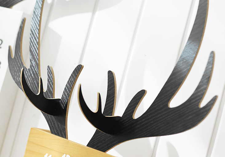 antlers on antler clock