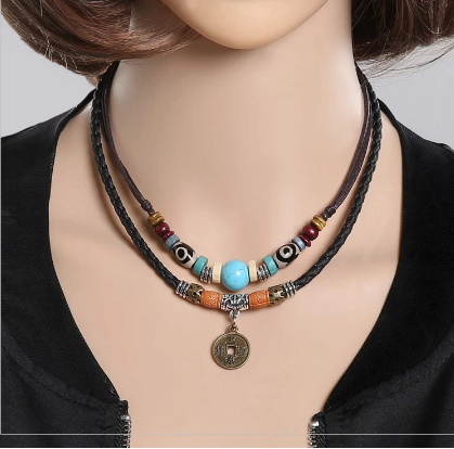 retro necklace