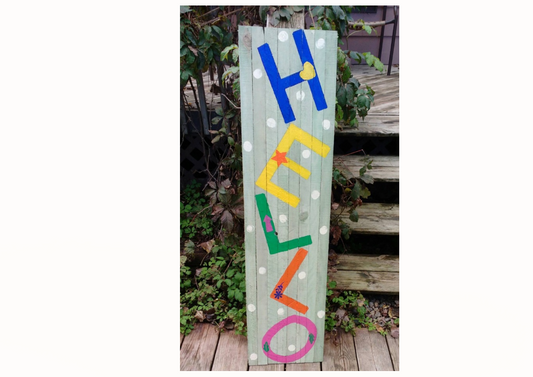 pallet hello sign