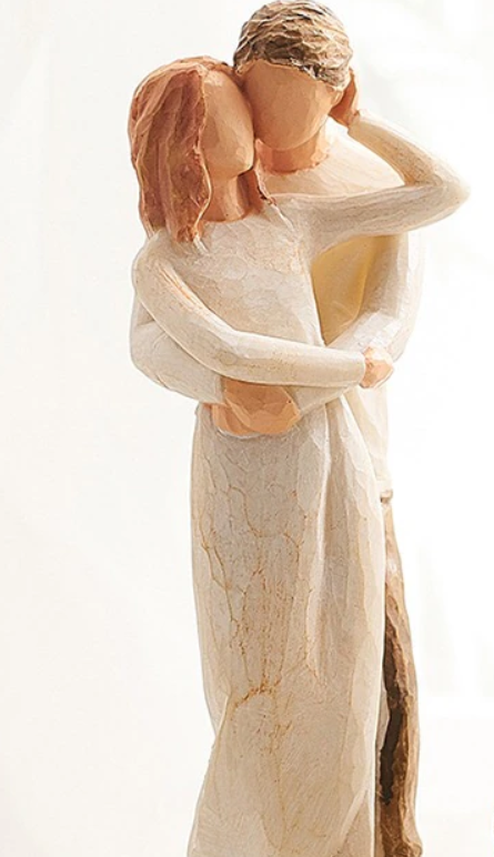 Love figurine