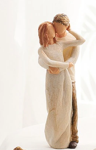 love figurine-man and woman