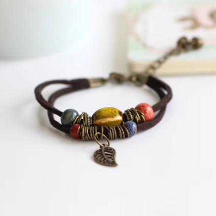 wood bead leaf bracelet