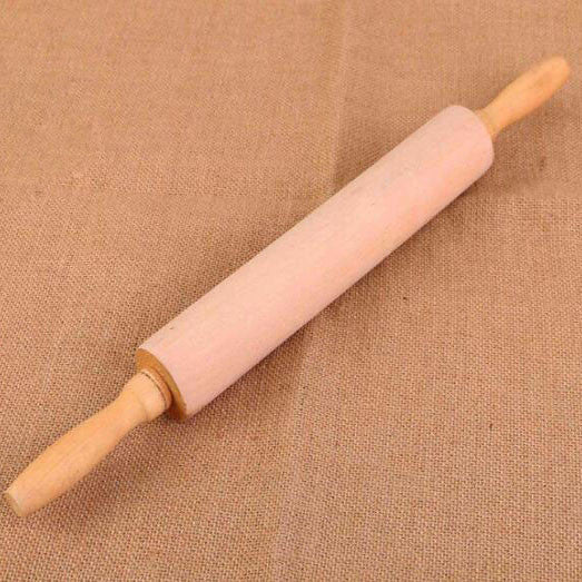 Wood classic rolling pin like your grandmothers