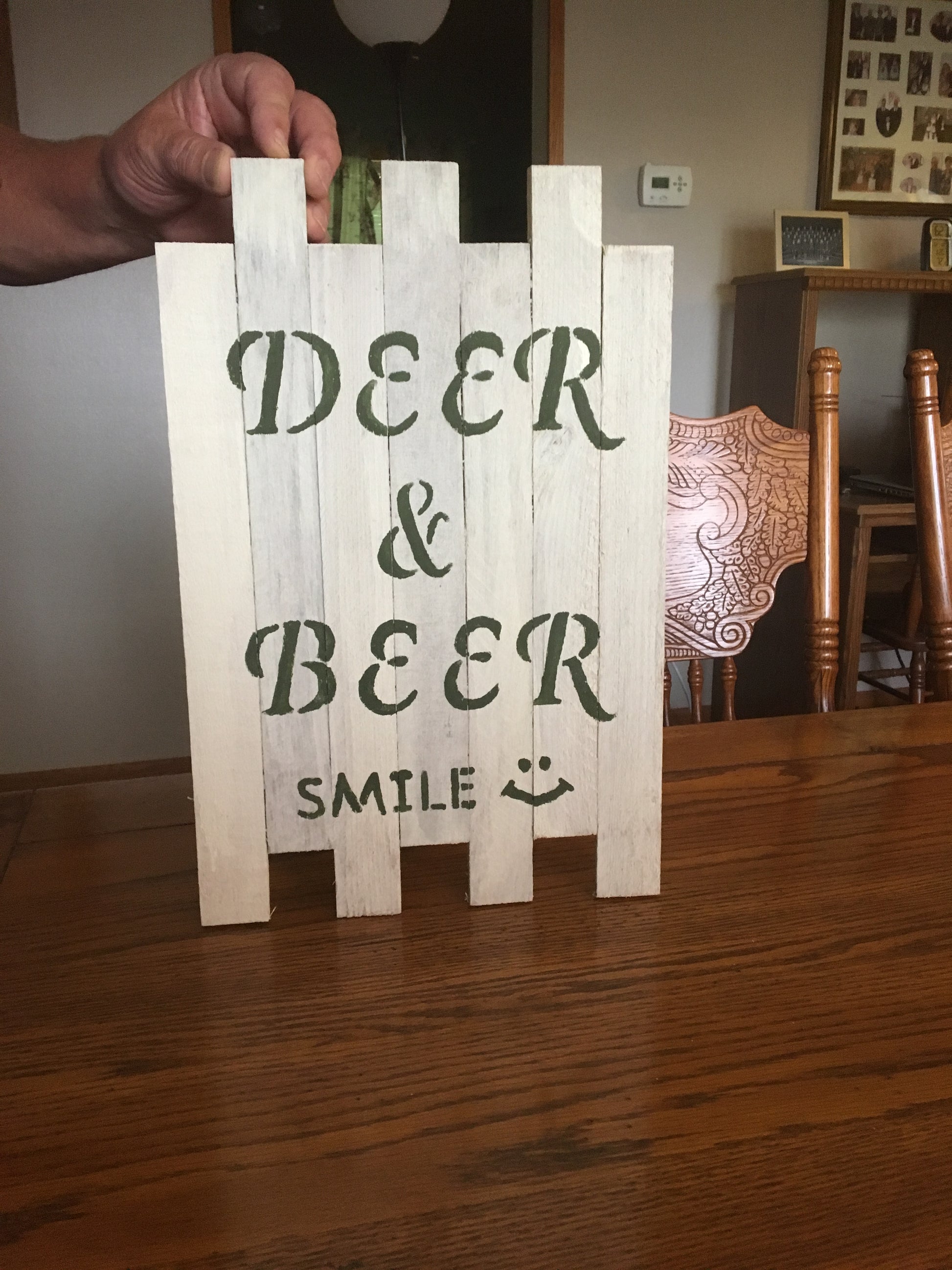 Deer and Beer Pallet Sign