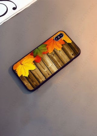 Fall pallet phone case