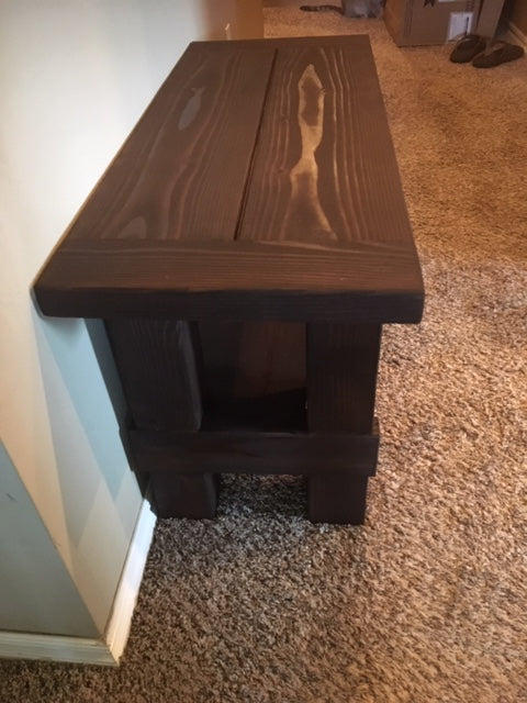 side view of entryway mud bench showing knot stain