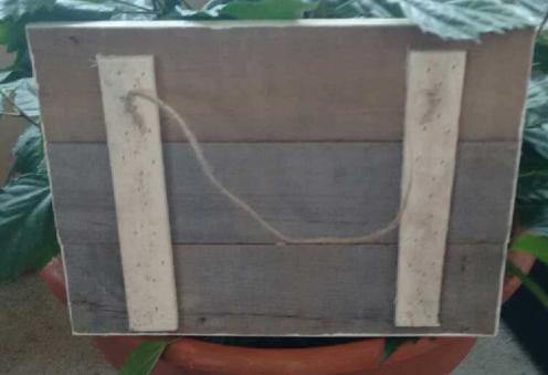 she shed pallet sign-backside view