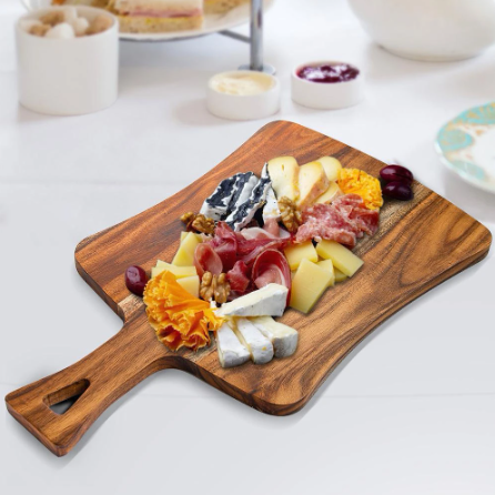 Acacia wood cutting board