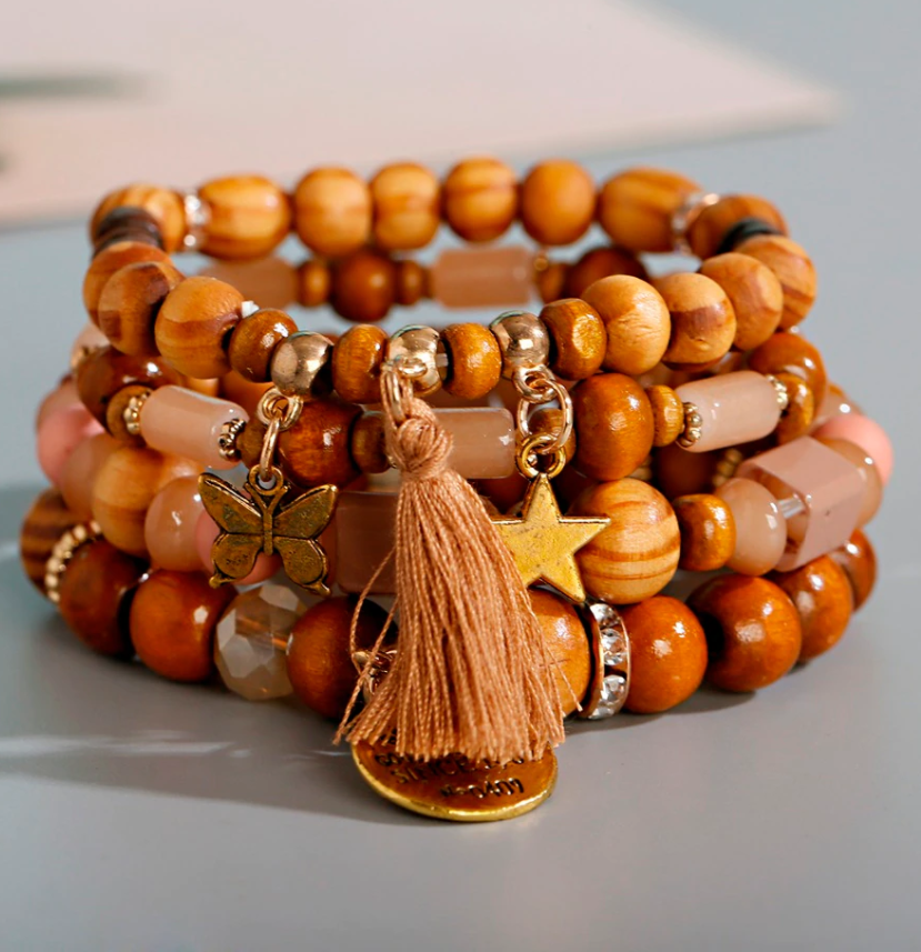 wood bead bracelet-close up