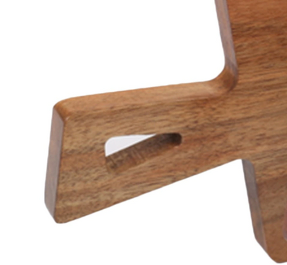 close up of bread n cheese board handle for hanging