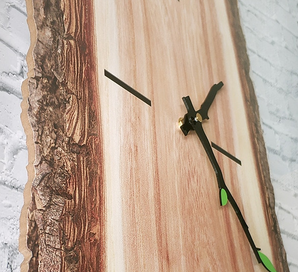 side view snippet of wall clock