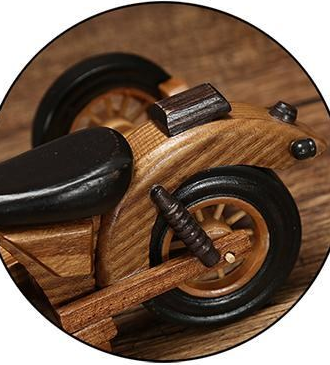 wooden motorcycle bottle holder clise up of back